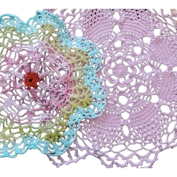 Vintage Pastel Pink and Green Hand Crocheted Doilies Set of 2 Table Toppers - Picture 1 of 7